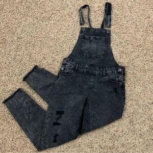 Franki by Francesca’s Black Distressed Overalls